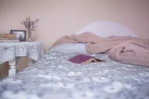 Ein gemütliches Bett kann Schlafstörungen vorbeugen